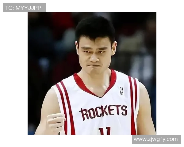 姚明陪伴飞人迈克尔乔丹重温篮球岁月的传奇瞬间