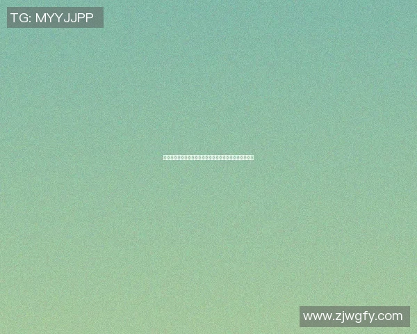 篮球明星灿烂微笑瞬间展现运动魅力与积极向上的生活态度