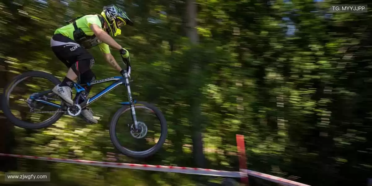 热血赛事，一触即发！🔥⚽